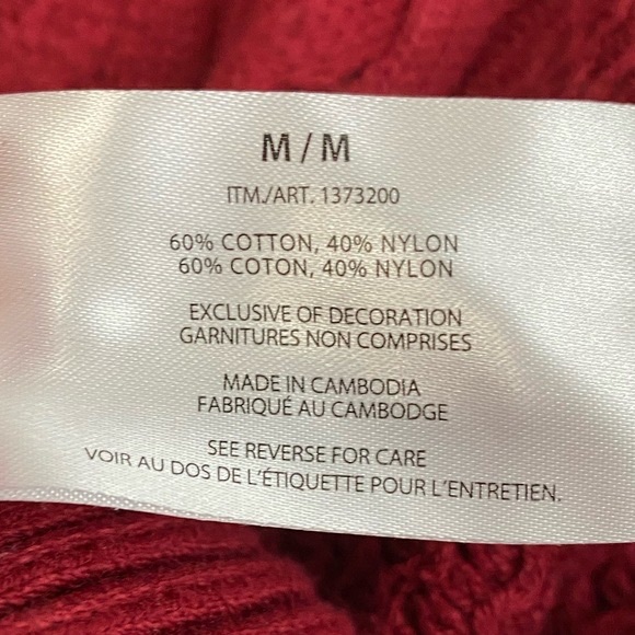 EUC Womens Banana Republic Size Medium Red Crew Neck Cable Knit Sweater - Picture 8 of 9